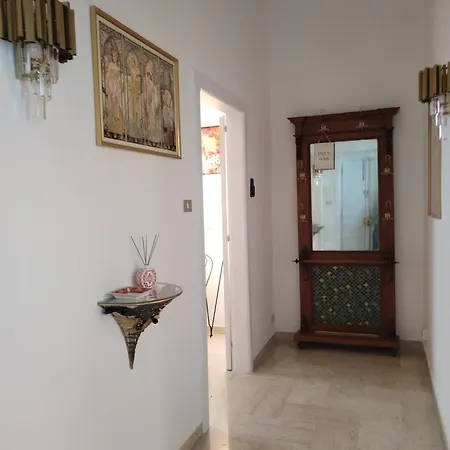 Liberty House Apartment