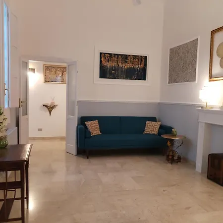 Apartment Liberty House Bari